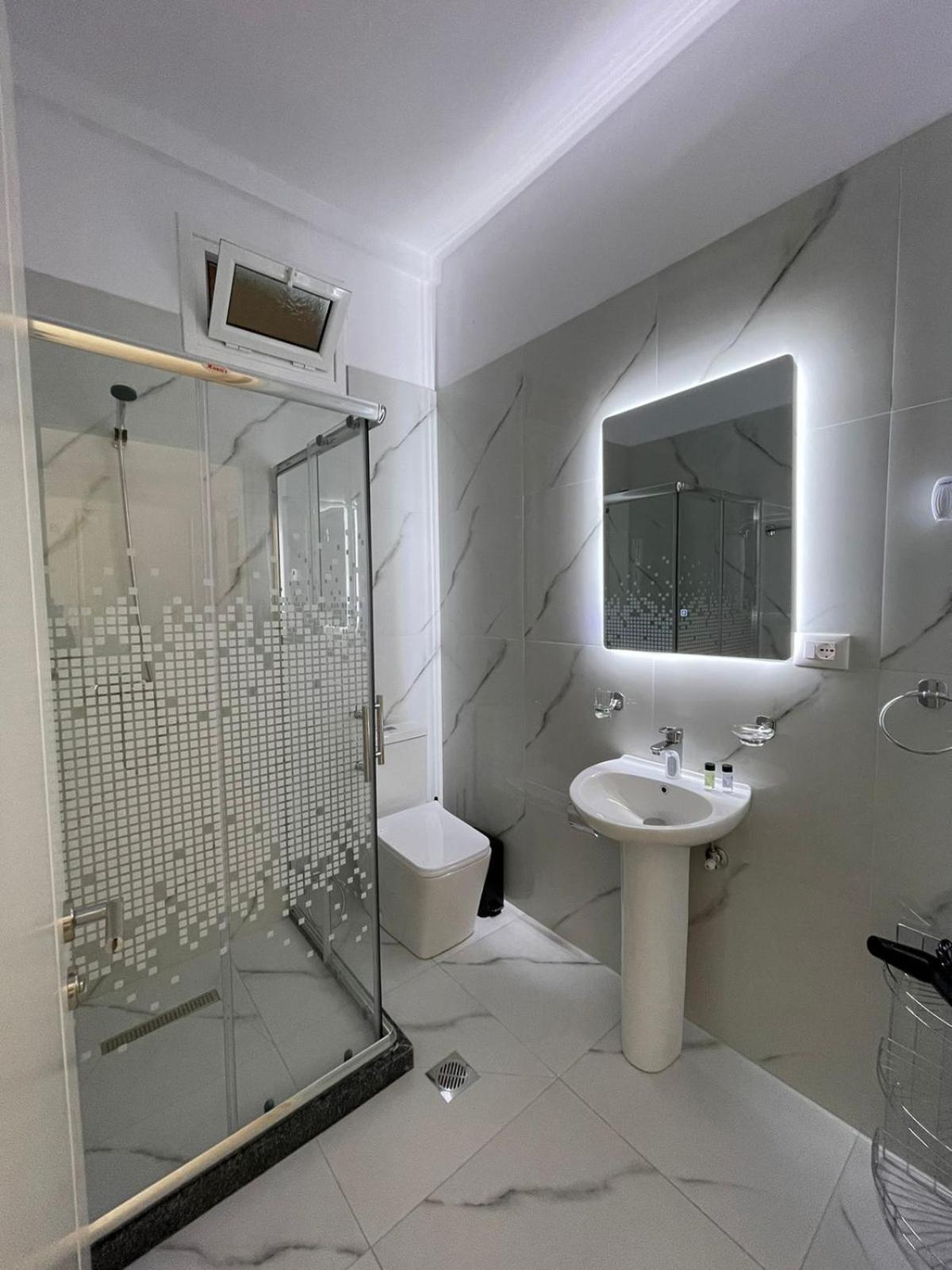 Ilvi Guesthouse Gjirokastra Kültér fotó